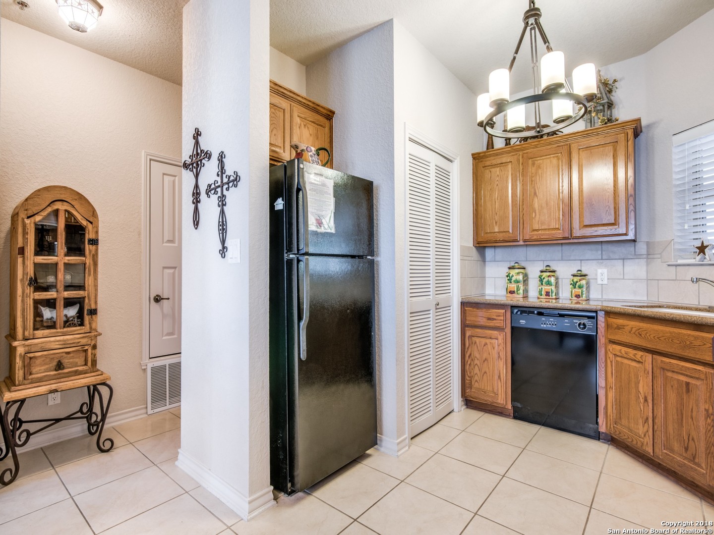 20 Tapatio Dr E 207 , Boerne, TX, 78006 | 1352610 | Realty Texas LLC