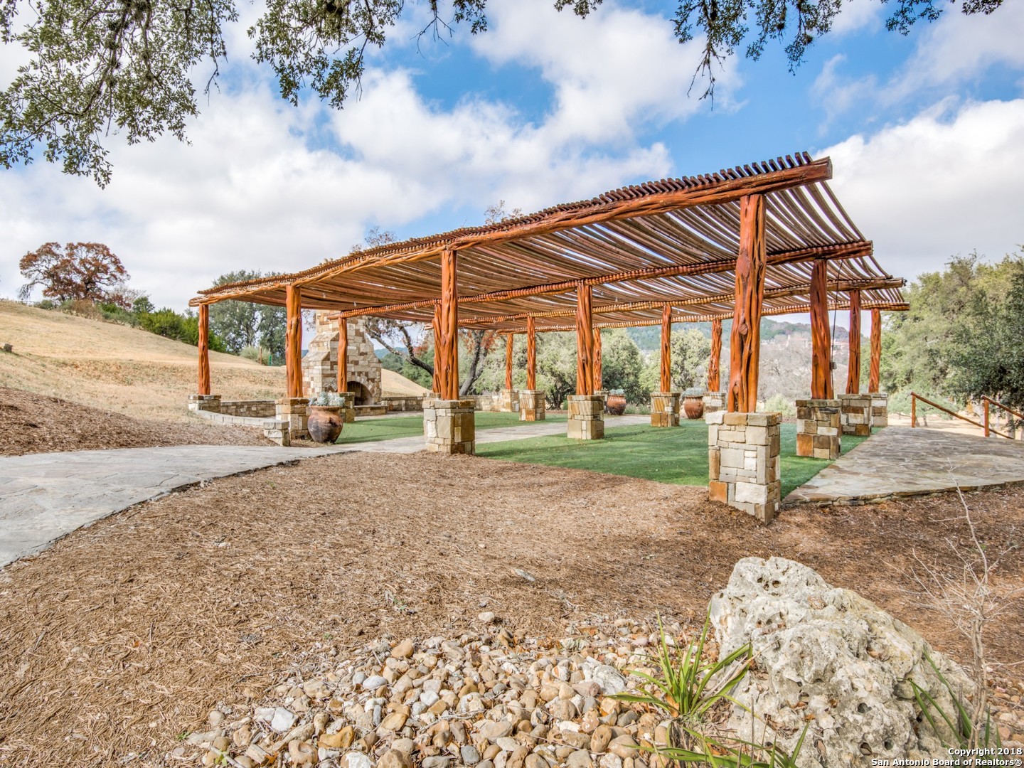 20 Tapatio Dr E 207 , Boerne, TX, 78006 | 1352610 | Realty Texas LLC