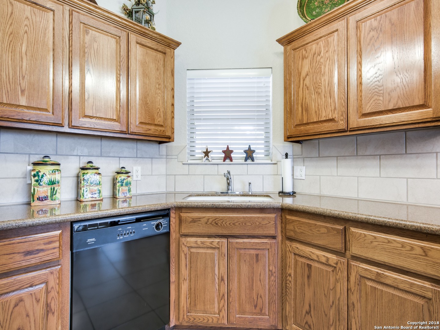 20 Tapatio Dr E 207 , Boerne, TX, 78006 | 1352610 | Realty Texas LLC