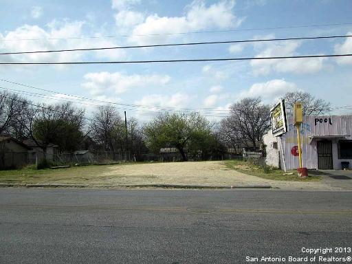 1913 N Zarzamora St , San Antonio, TX, 78201 | 988170 | Realty Texas LLC