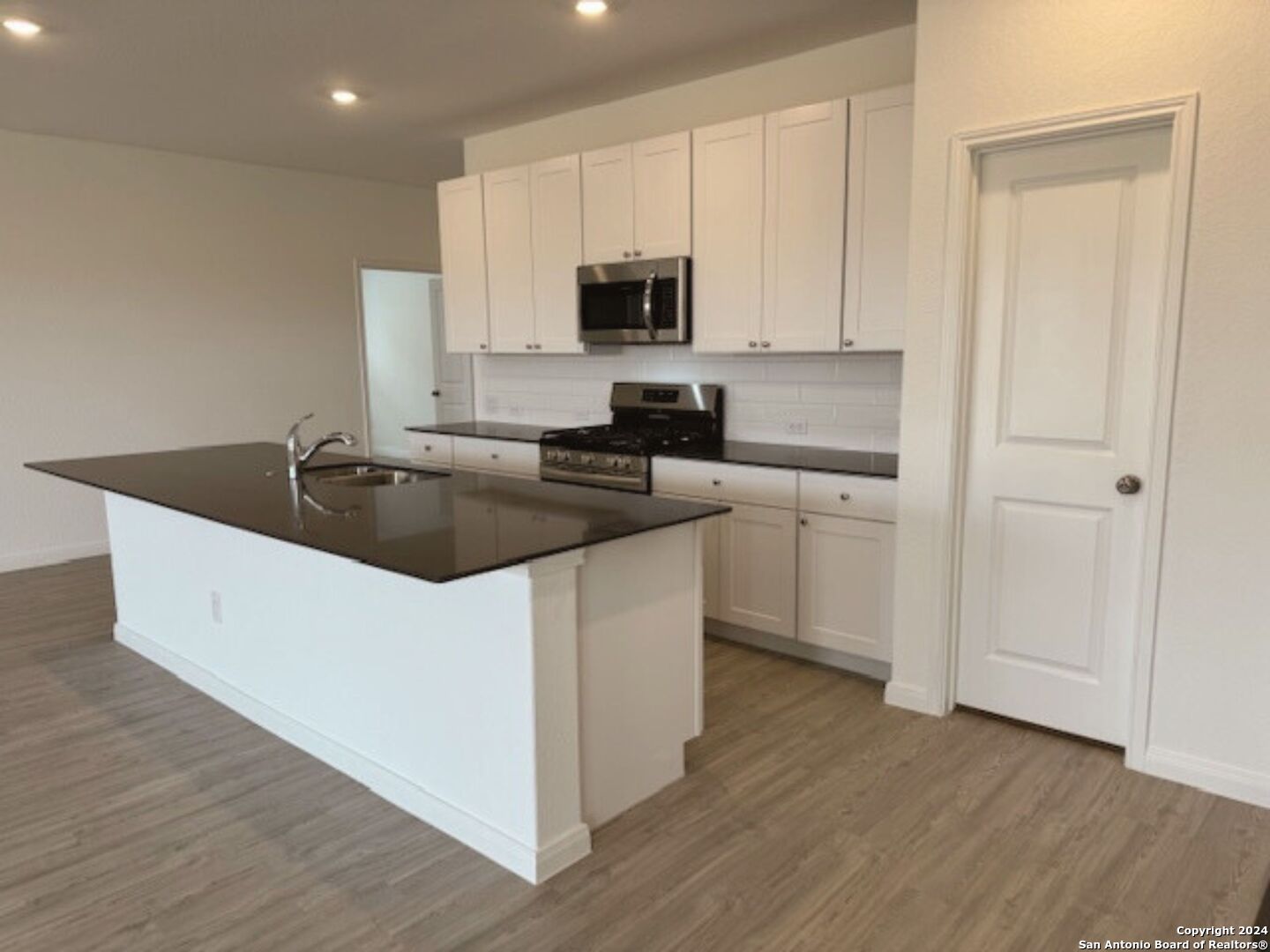 8916 James Bowie , Seguin, TX, 78155 | 1778670 | Realty Texas LLC