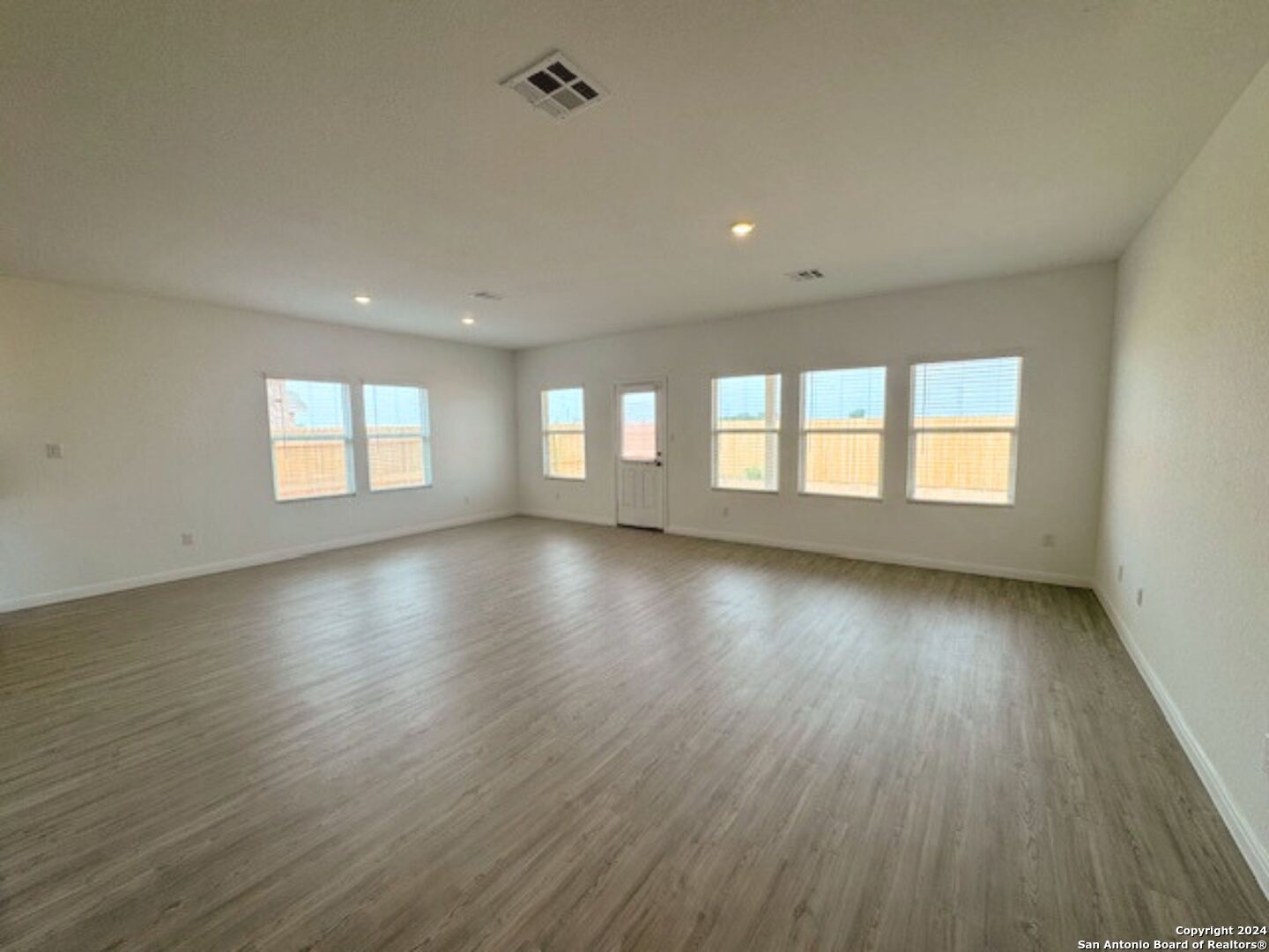 8916 James Bowie , Seguin, TX, 78155 | 1778670 | Realty Texas LLC