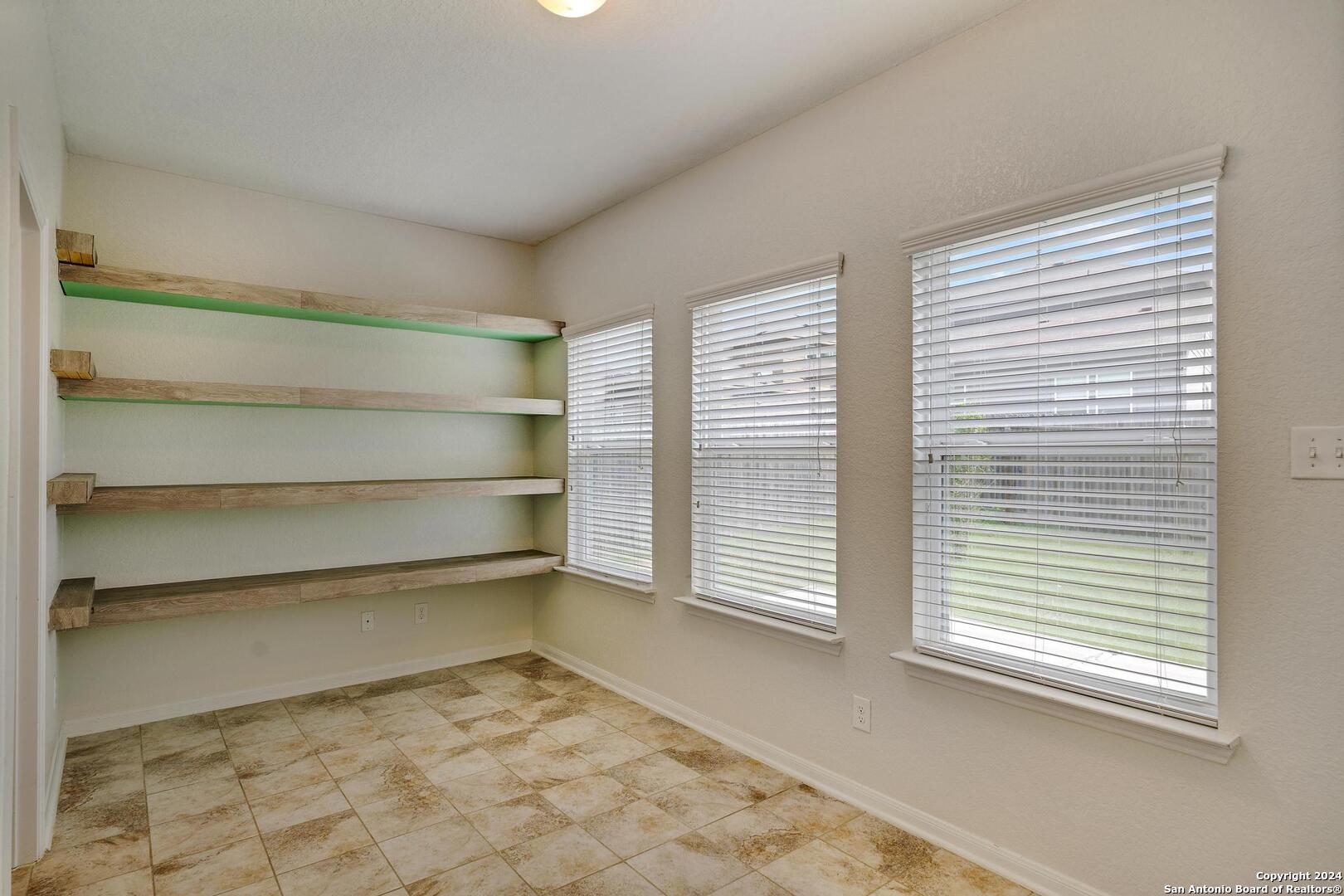 8949 Elizabeth Park , Converse, TX, 78109-4422 | 1777882 | Realty Texas LLC