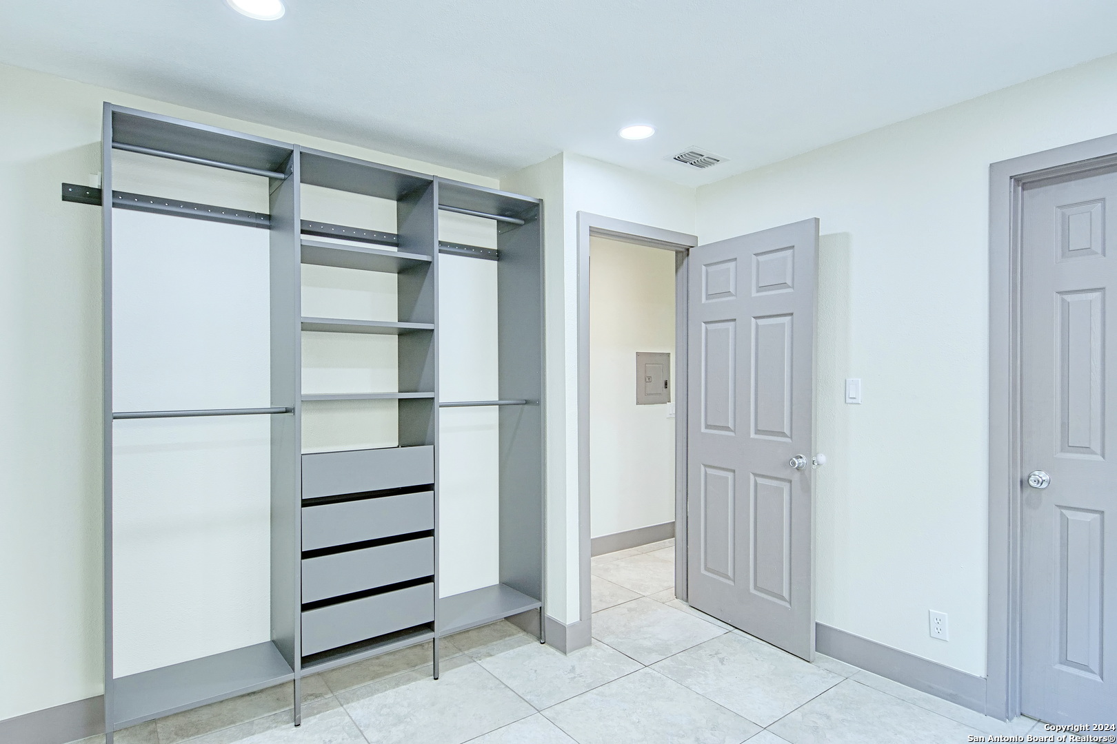 11843 Braesview 814 , San Antonio, TX, 78213-4811 | 1778619 | Realty Texas LLC