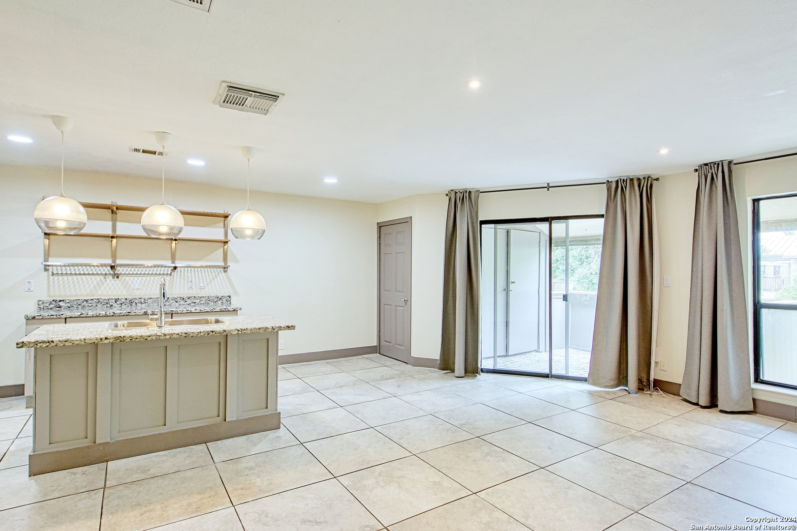 11843 Braesview 814 , San Antonio, TX, 78213-4811 | 1778619 | Realty Texas LLC