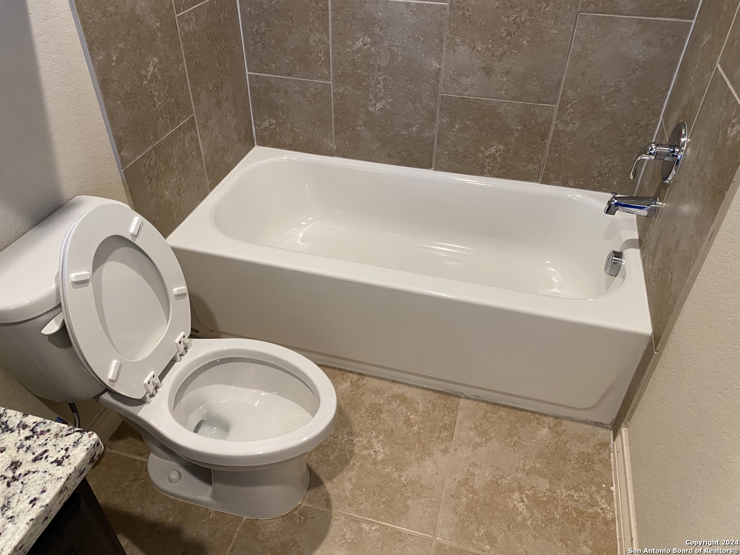 14111 Fratelli Rd 104 , San Antonio, TX, 78233-6699 | 1779371 | Realty Texas LLC