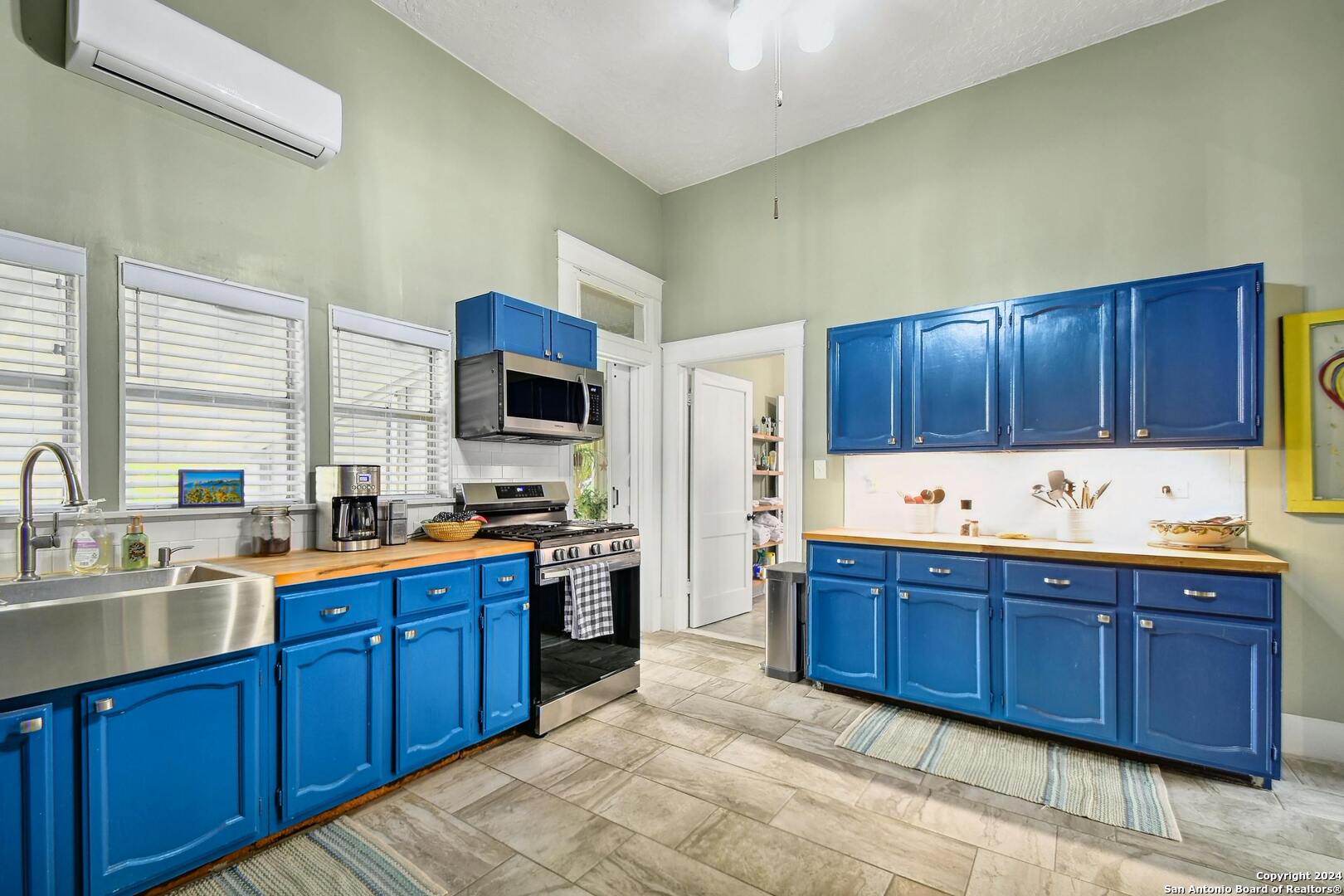 293 Post Ave , San Antonio, TX, 78215-1097 | 1779183 | Realty Texas LLC