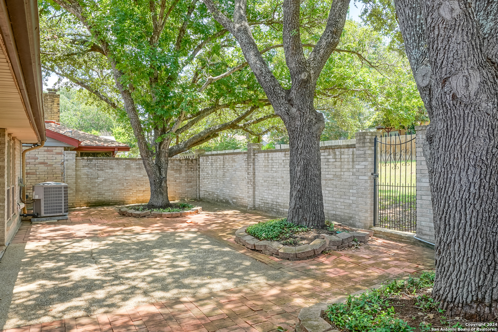5726 Windy Holw , Windcrest, TX, 78239-2016 | 1779894 | Realty Texas LLC