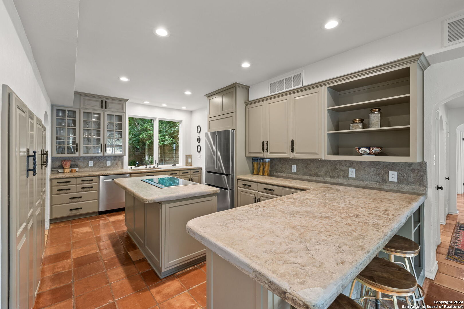 611 Alamo Heights Blvd , , TX, 78209 | 1776550 | Realty Texas LLC