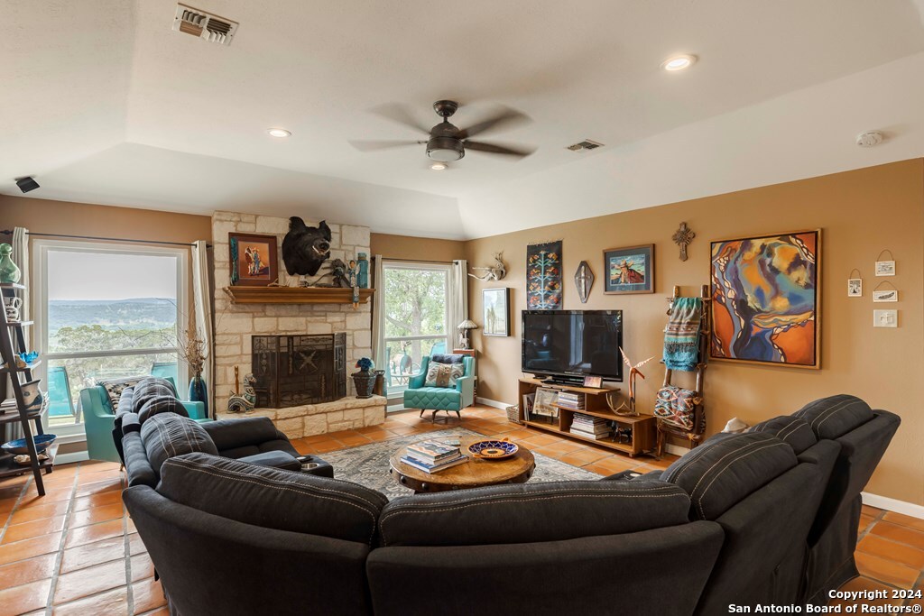 116 W Ridge Rd. , Hunt, TX, 78024 | 1781068 | Realty Texas LLC