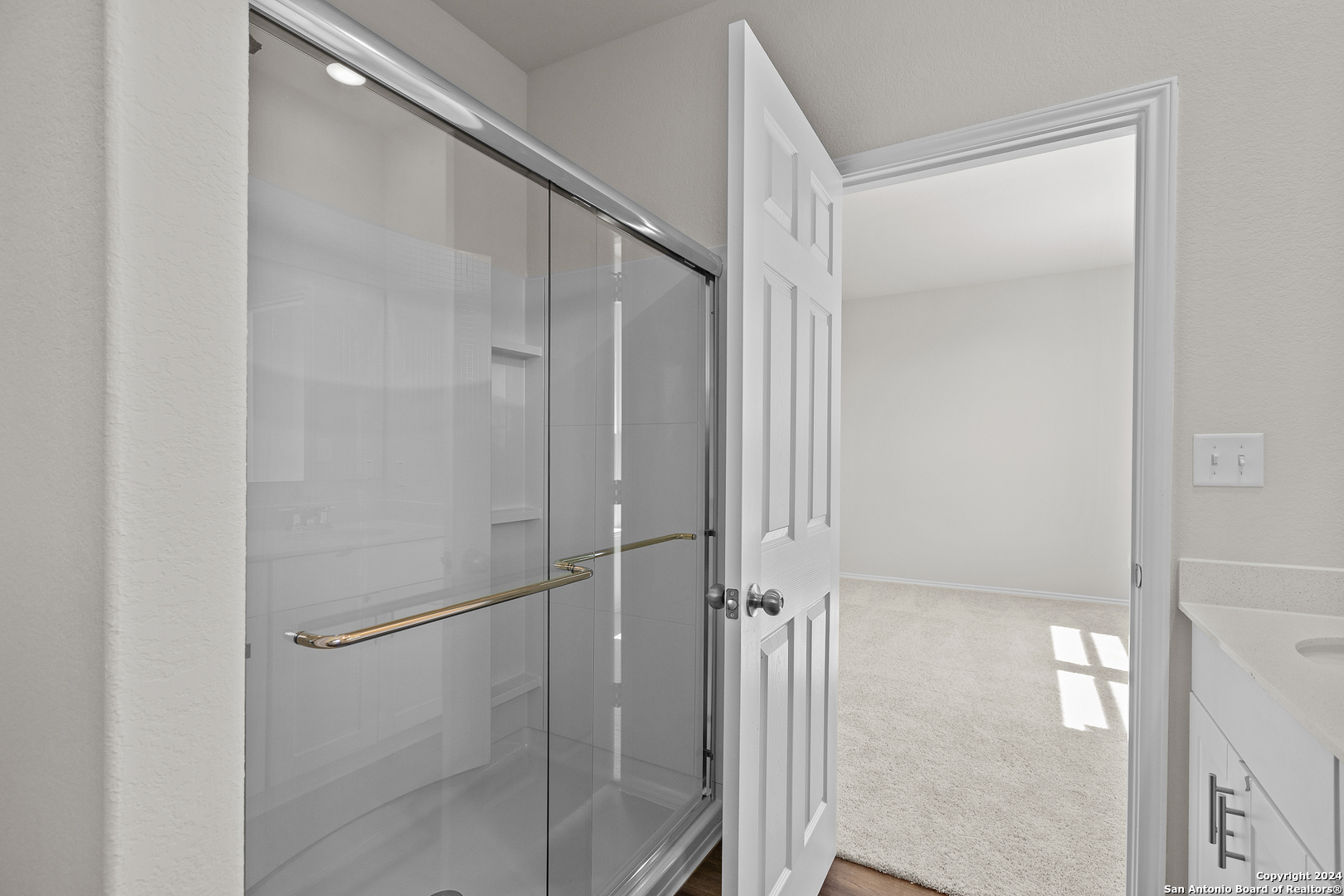 1323 Entrada De Real , Converse, TX, 78109 | 1781002 | Realty Texas LLC