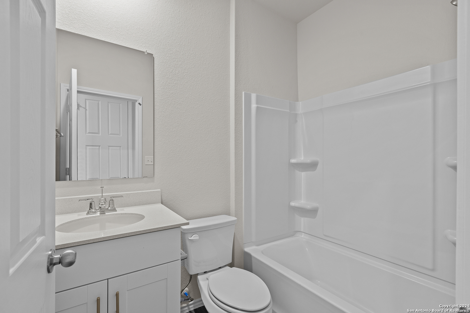 1323 Entrada De Real , Converse, TX, 78109 | 1781002 | Realty Texas LLC