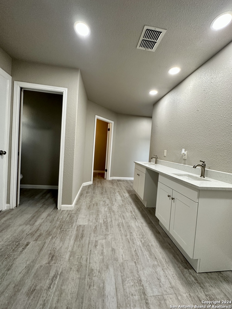 1147 Summit Crst , San Antonio, TX, 78258-1939 | 1777915 | Realty Texas LLC