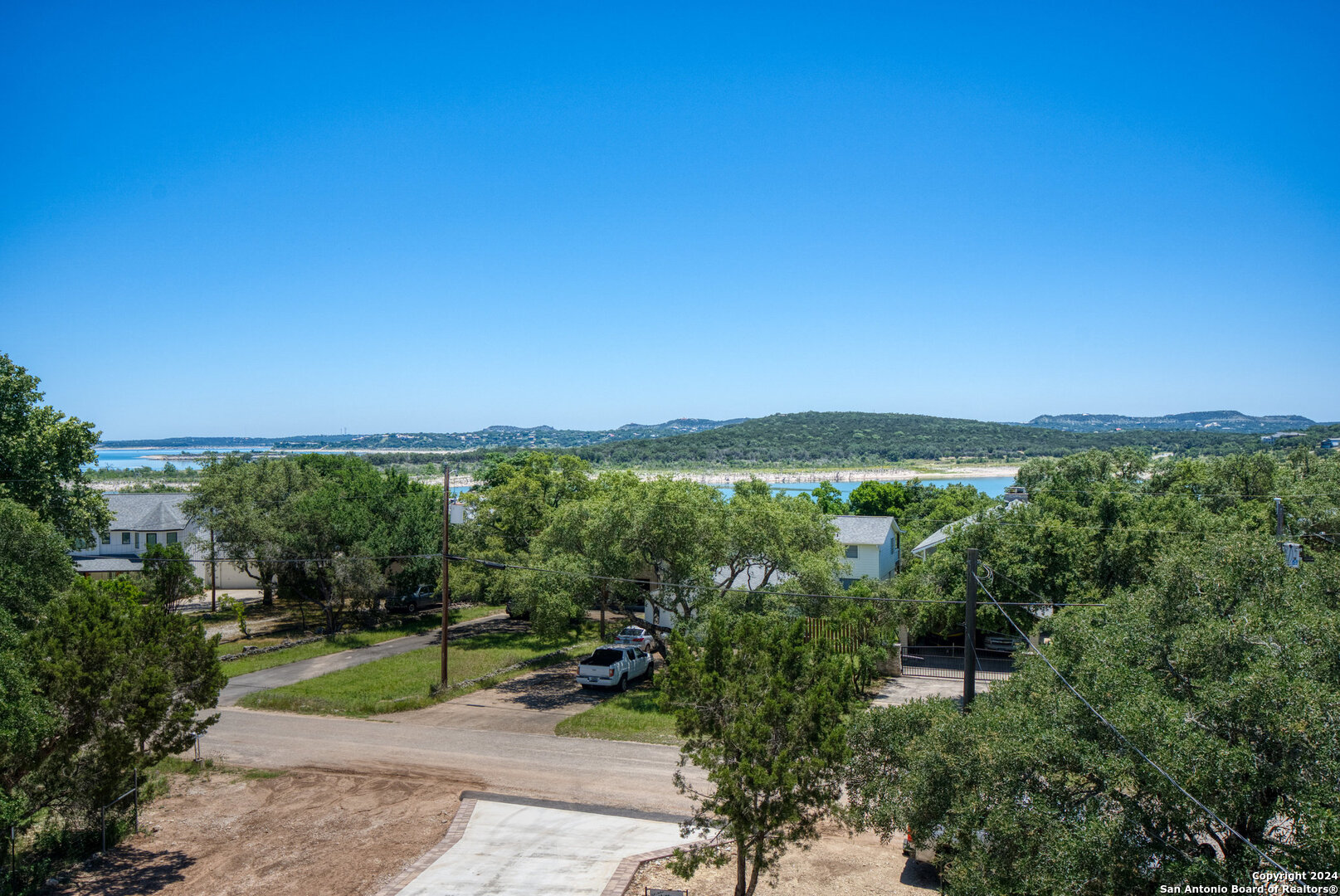 739 Lakebreeze Dr, CANYONLAKE, TX, 78133 | 1778366 | Realty Texas LLC