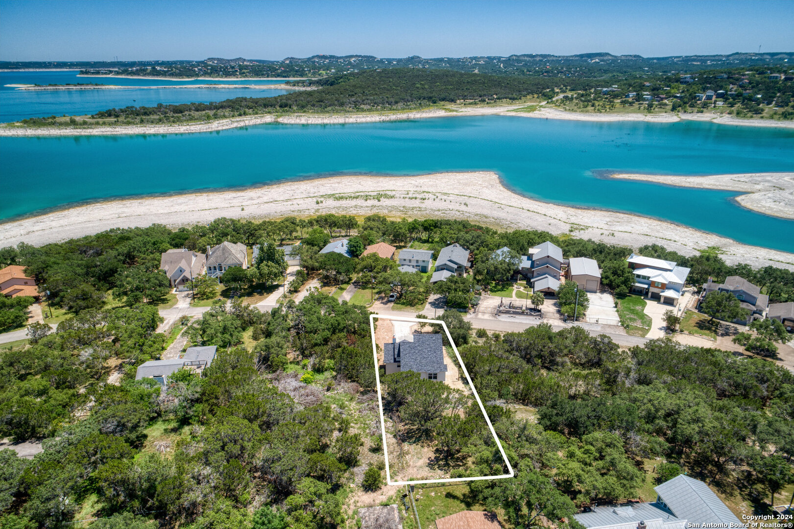 739 Lakebreeze Dr, CANYONLAKE, TX, 78133 | 1778366 | Realty Texas LLC