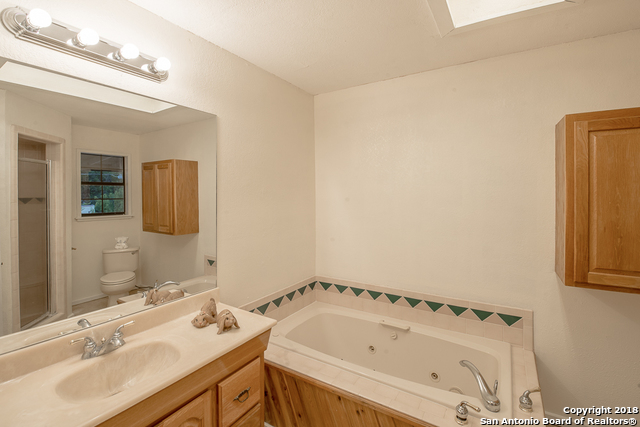 1450 Green Hill Dr , Canyon Lake, TX, 78133-3436 | 1333240 | Realty Texas LLC
