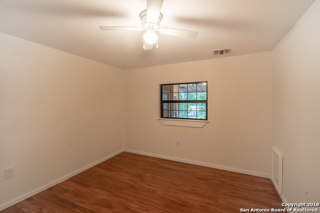 1450 Green Hill Dr , Canyon Lake, TX, 78133-3436 | 1333240 | Realty Texas LLC