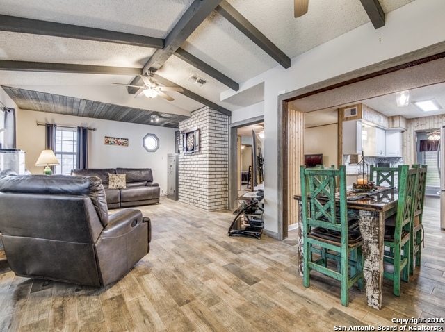 107 Granada Dr , Universal City, TX, 78148-3134 | 1343653 | Realty Texas LLC