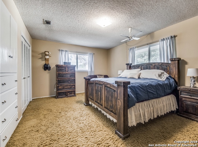 107 Granada Dr , Universal City, TX, 78148-3134 | 1343653 | Realty Texas LLC