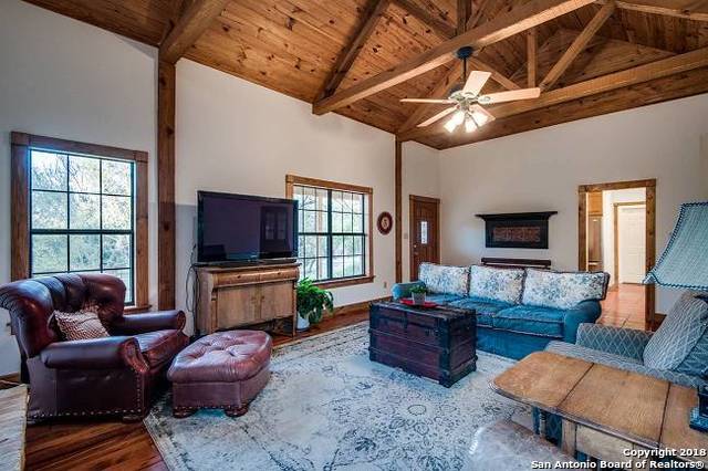 108 Woodland Blvd , Boerne, TX, 78006-8979 | 1336902 | Realty Texas LLC