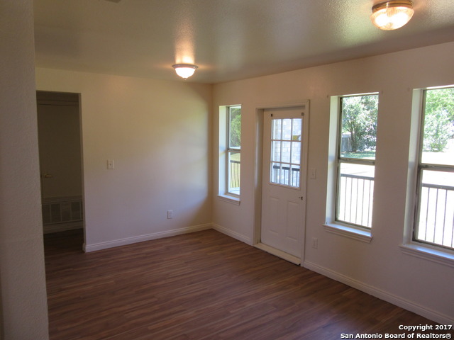 511 Yucca St 301,San Antonio, TX 78220