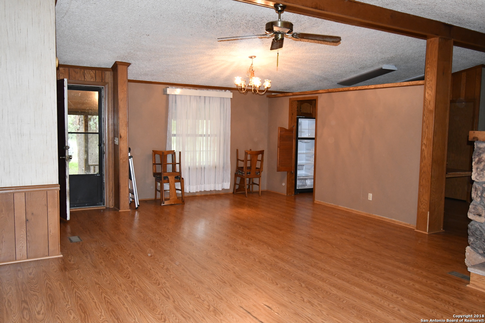 456 E County Road 6714 , Natalia, TX, 78059 | 1345825 | Realty Texas LLC