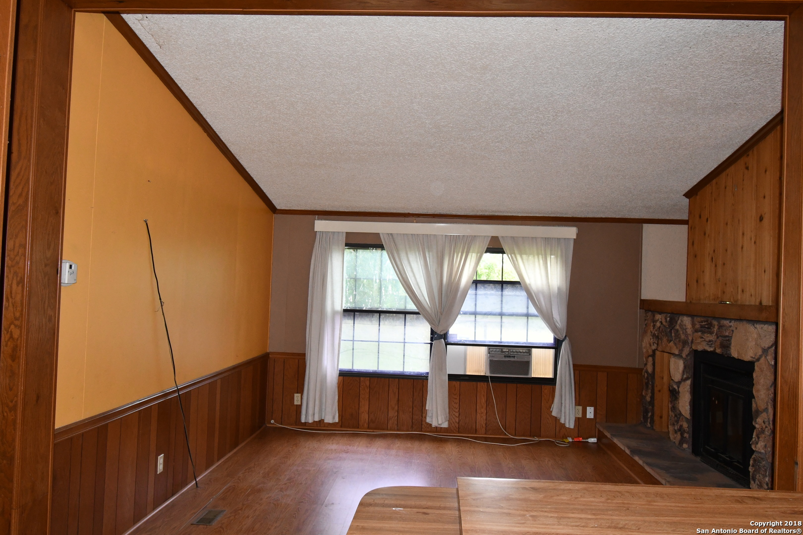 456 E County Road 6714 , Natalia, TX, 78059 | 1345825 | Realty Texas LLC