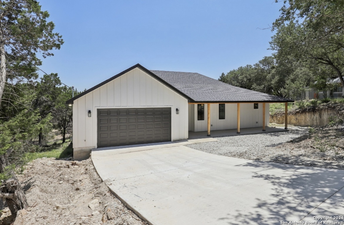 750 La Paloma , Canyon Lake, TX, 78133 | 1784685 | Realty Texas LLC