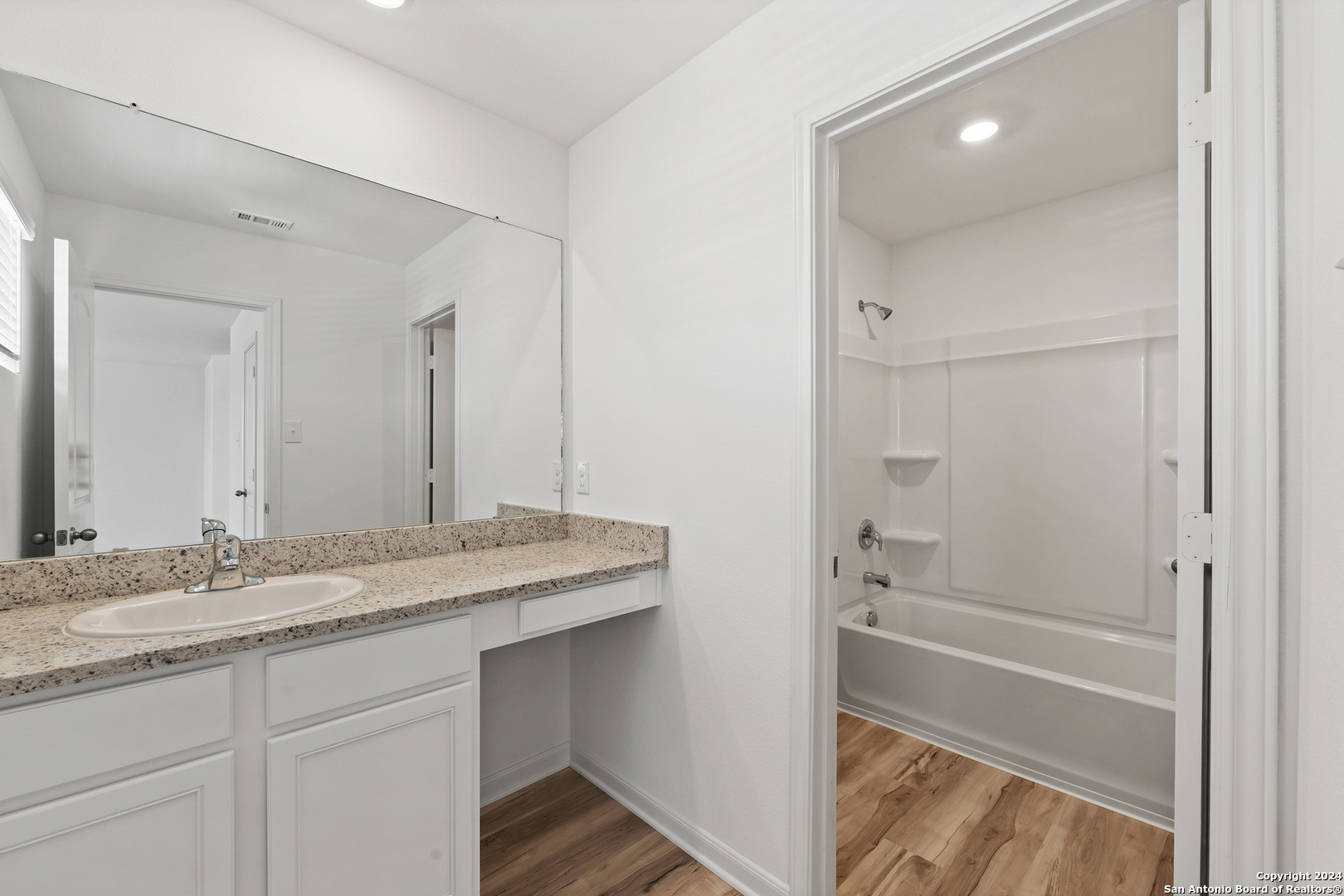 11451 Blue Heron Haven , San Antonio, TX, 78223 | 1785406 | Realty Texas LLC