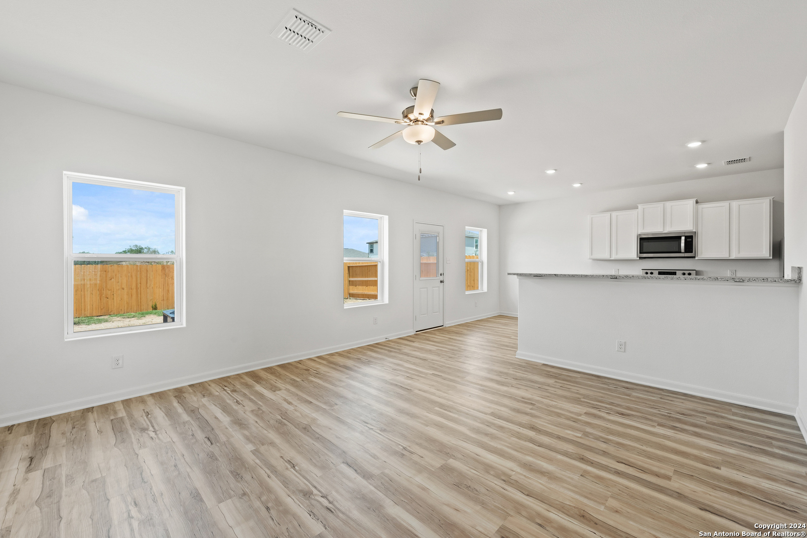 11451 Blue Heron Haven , San Antonio, TX, 78223 | 1785406 | Realty Texas LLC