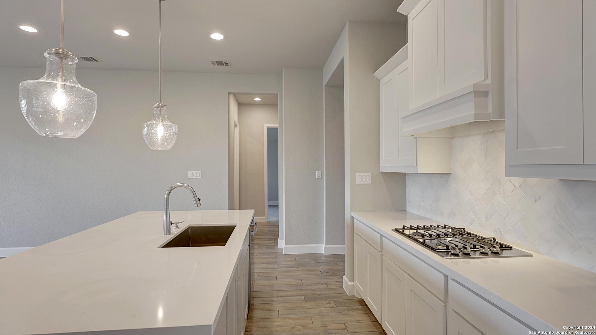 213 Pony Bend , Boerne, TX, 78006 | 1785995 | Realty Texas LLC