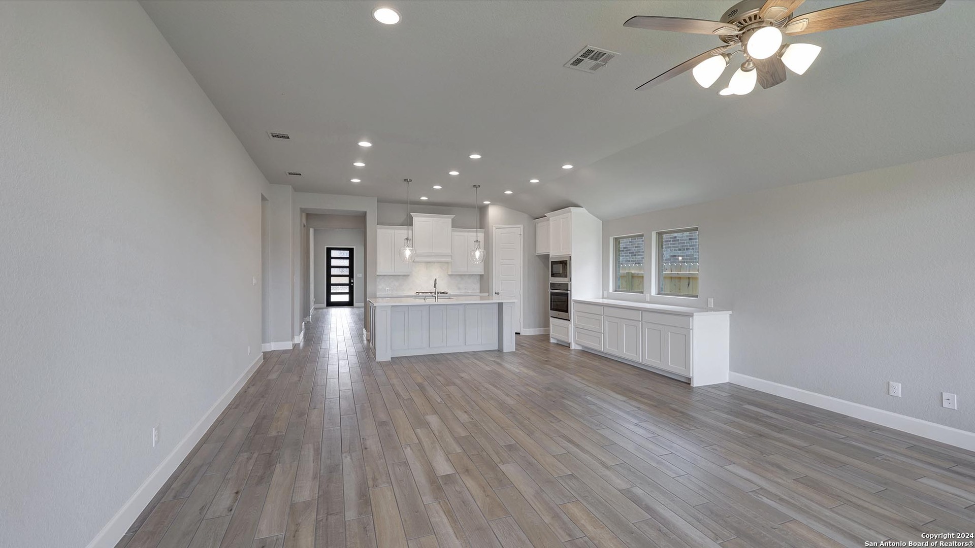 213 Pony Bend , Boerne, TX, 78006 | 1785995 | Realty Texas LLC