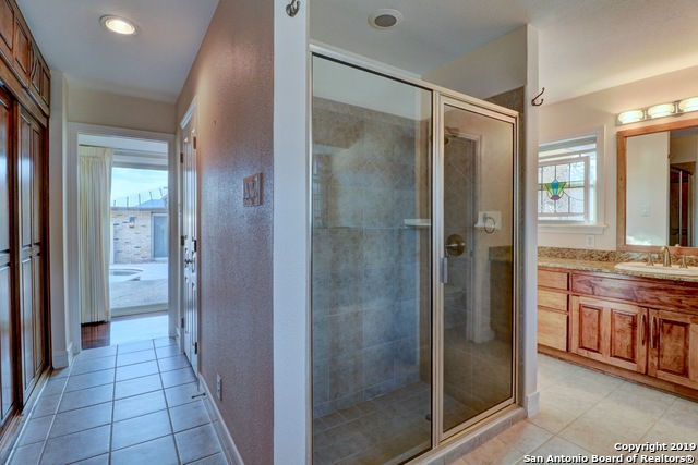 6227 Meadow Grove , Windcrest, TX, 78239 | 1409756 | Realty Texas LLC