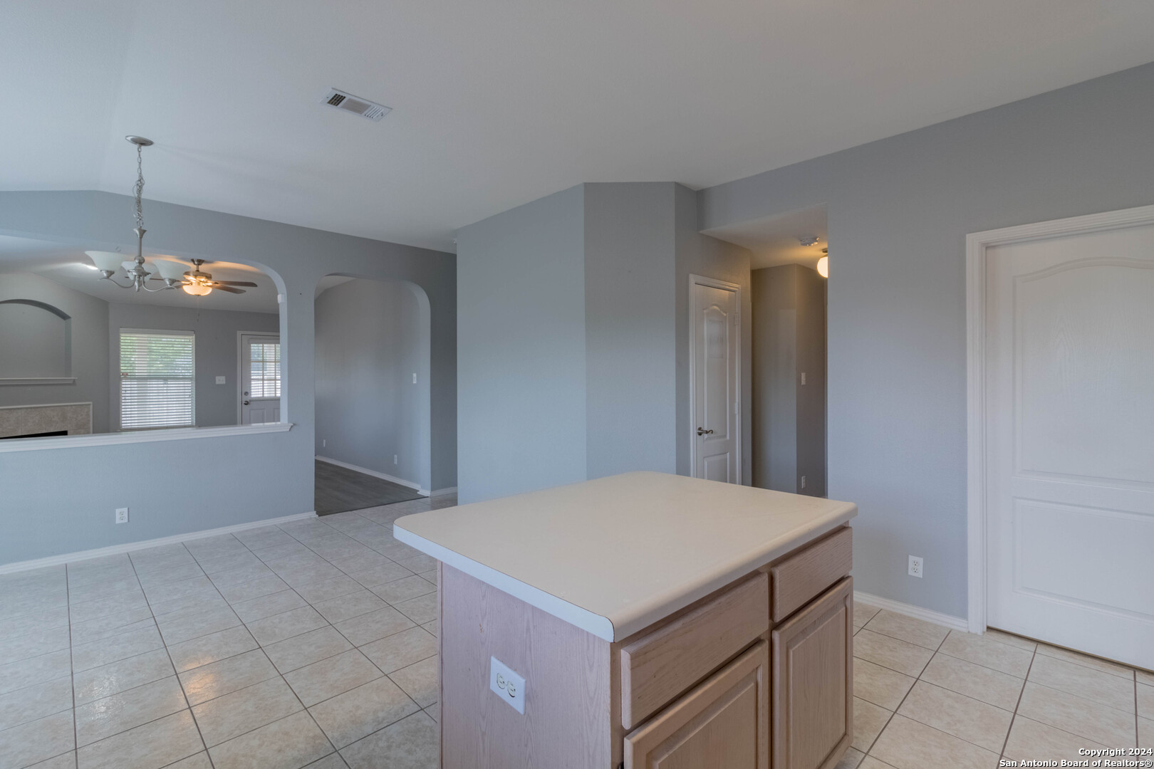 7150 Lynn Lake Dr , San Antonio, TX, 78244-2095 | 1786390 | Realty Texas LLC