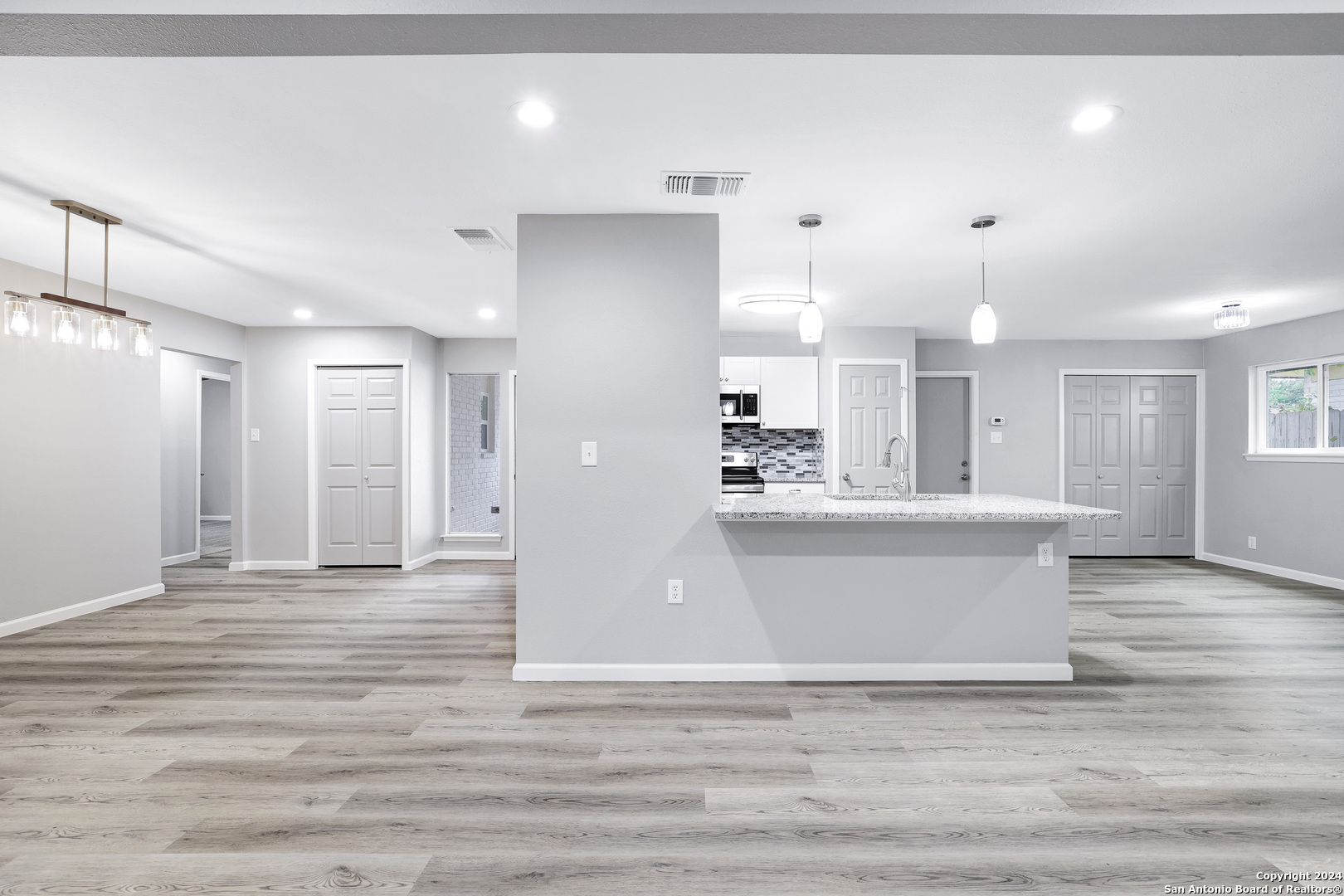 7403 Meadow Cliff , San Antonio, TX, 78251 | 1786887 | Realty Texas LLC
