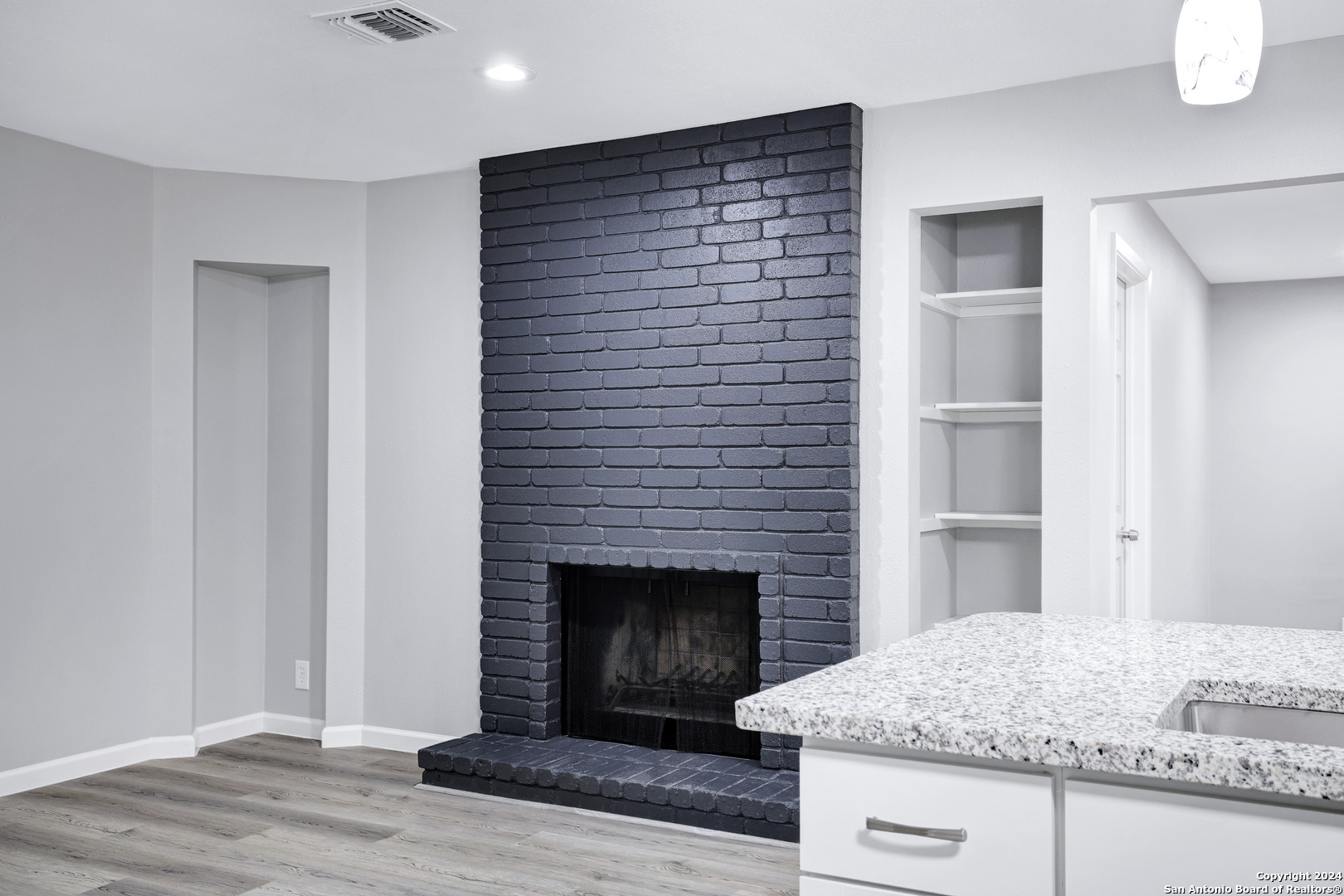 7403 Meadow Cliff , San Antonio, TX, 78251 | 1786887 | Realty Texas LLC