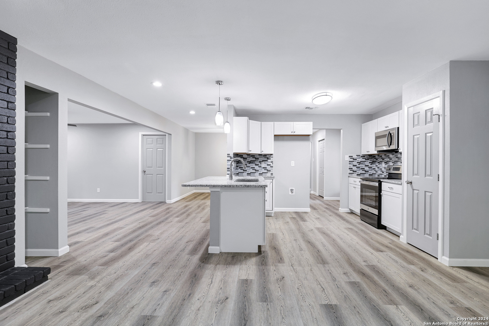 7403 Meadow Cliff , San Antonio, TX, 78251 | 1786887 | Realty Texas LLC