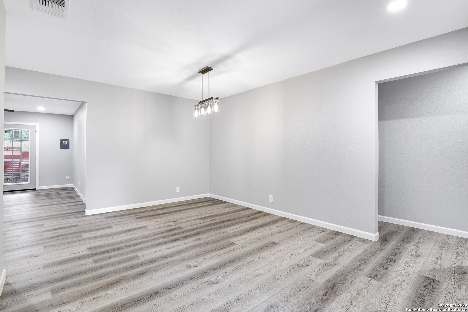 7403 Meadow Cliff , San Antonio, TX, 78251 | 1786887 | Realty Texas LLC