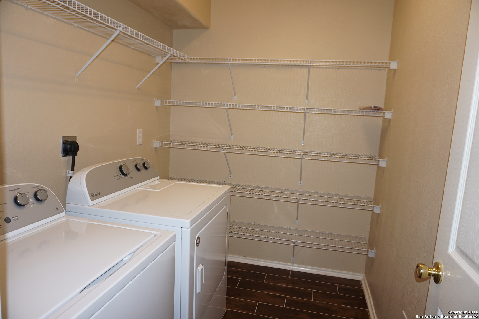 24526 Walnut Pass , San Antonio, TX, 78255 | 1340240 | Realty Texas LLC