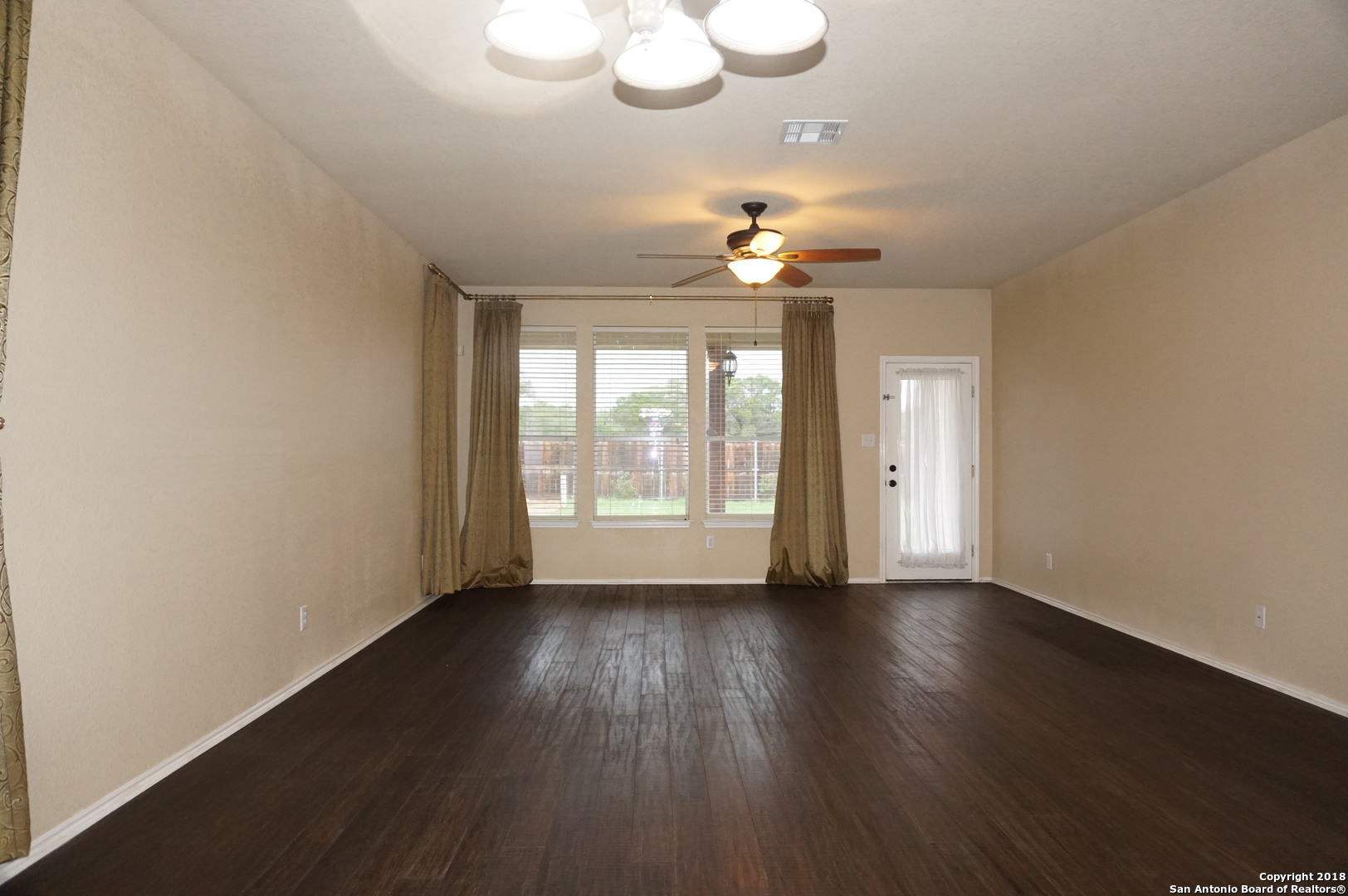 24526 Walnut Pass , San Antonio, TX, 78255 | 1340240 | Realty Texas LLC