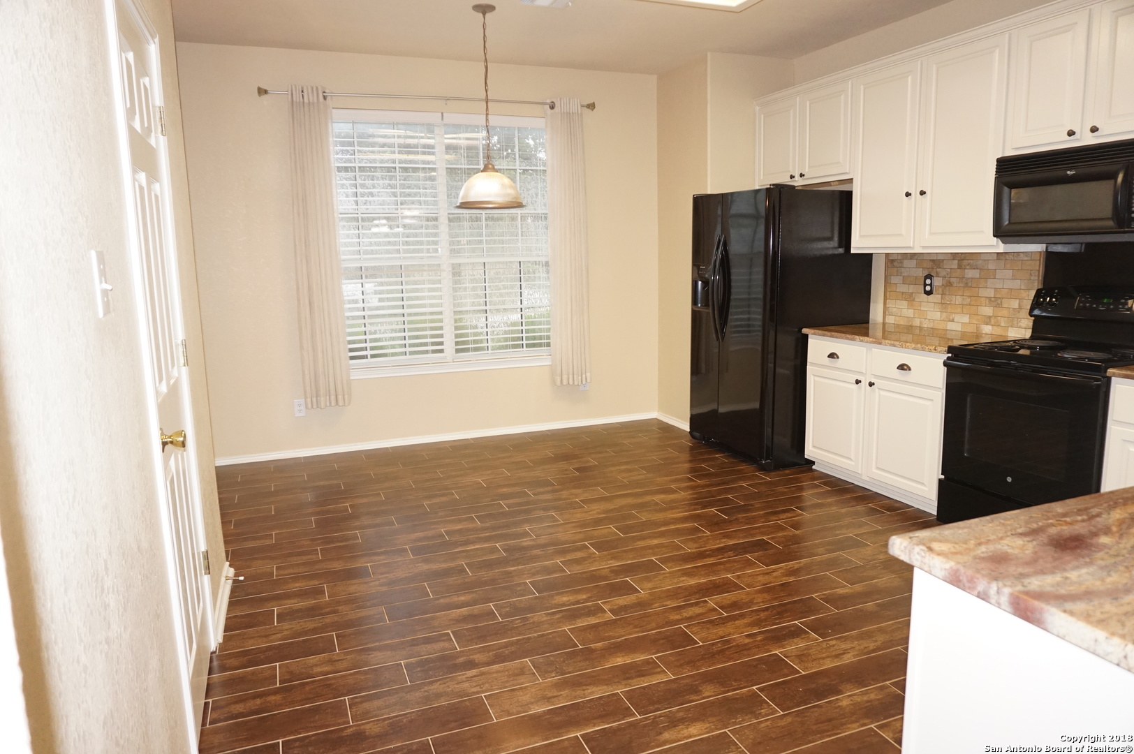 24526 Walnut Pass , San Antonio, TX, 78255 | 1340240 | Realty Texas LLC