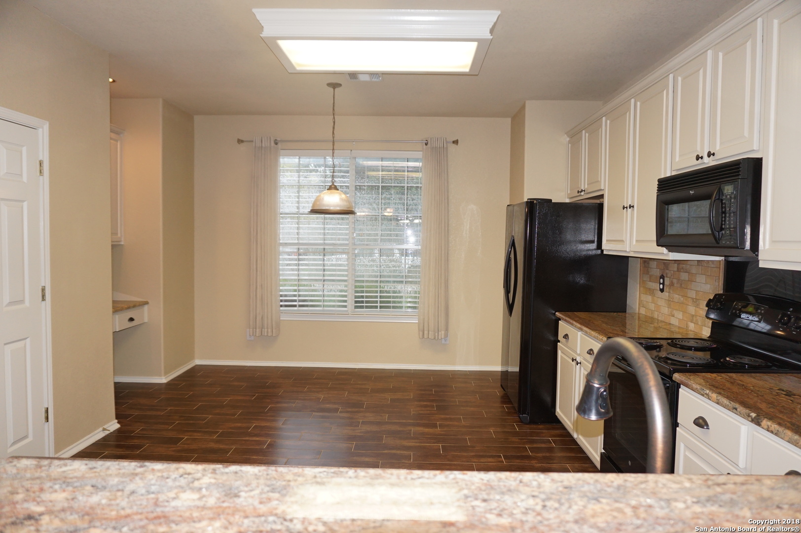 24526 Walnut Pass , San Antonio, TX, 78255 | 1340240 | Realty Texas LLC