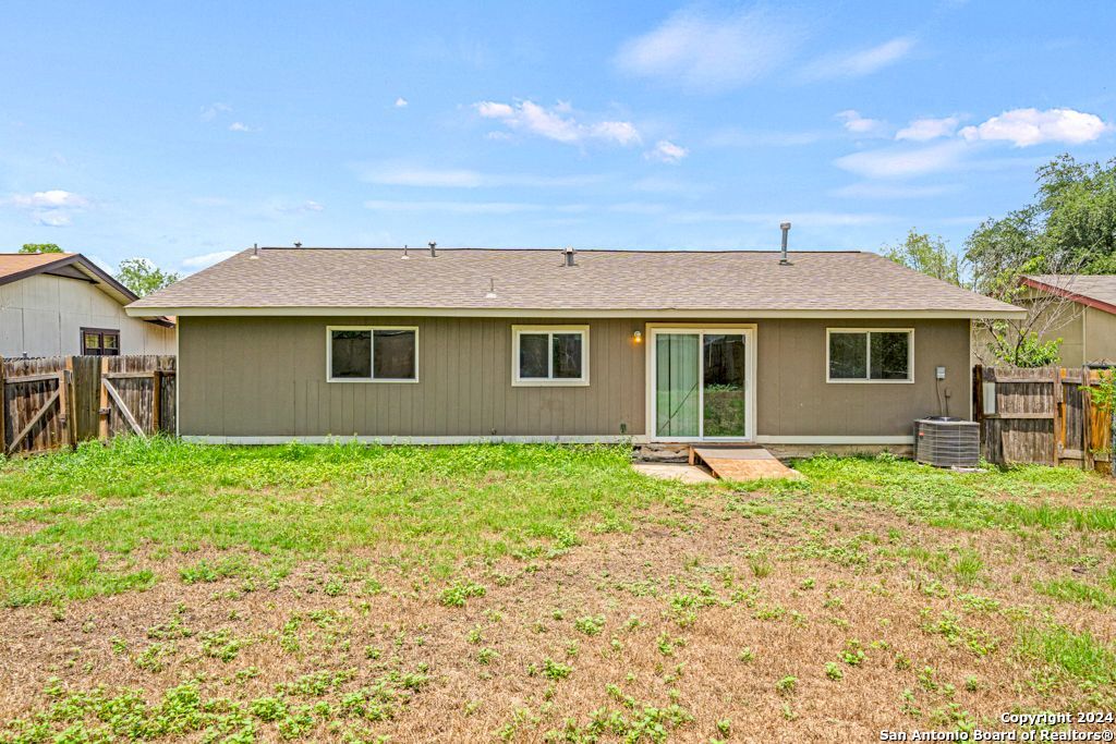 5926 Mariner St , San Antonio, TX, 78242-2912 | 1787437 | Realty Texas LLC
