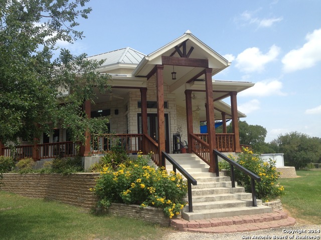 159 Pr 4733 , Castroville, TX, 78009-3426 | 1072985 | Realty Texas LLC