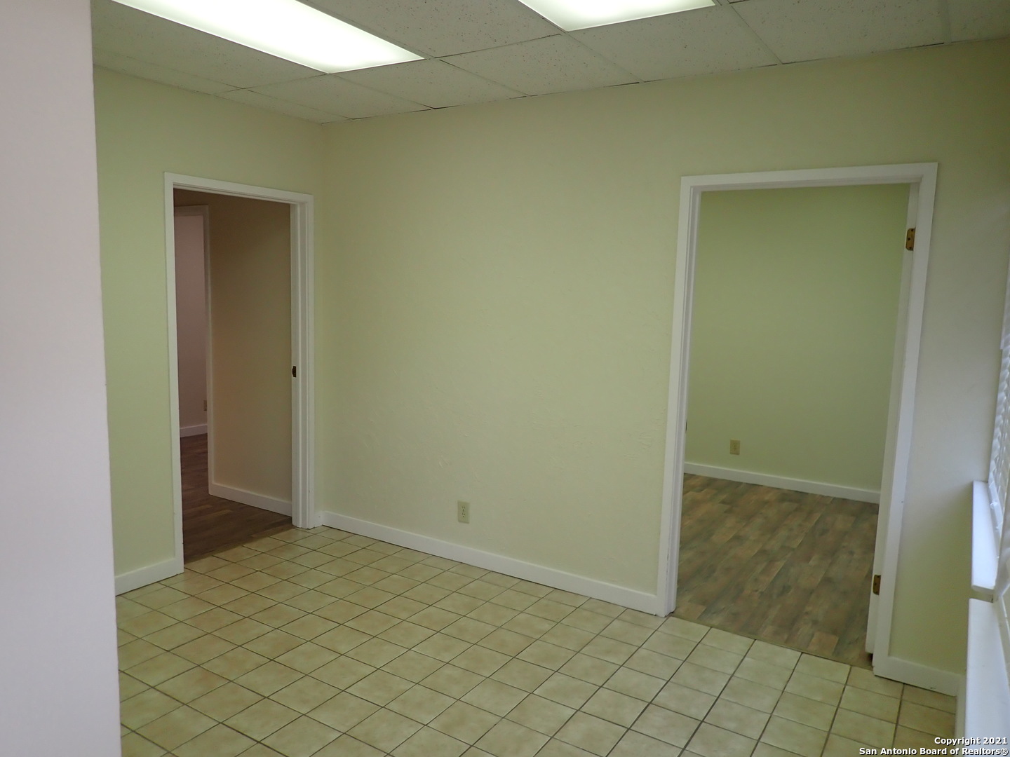 11107 Wurzbach 304 , San Antonio, TX, 78230 | 1555572 | Realty Texas LLC