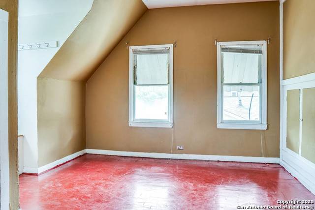 125 Thomas Jefferson Dr , San Antonio, TX, 78228 | 1554305 | Realty Texas LLC