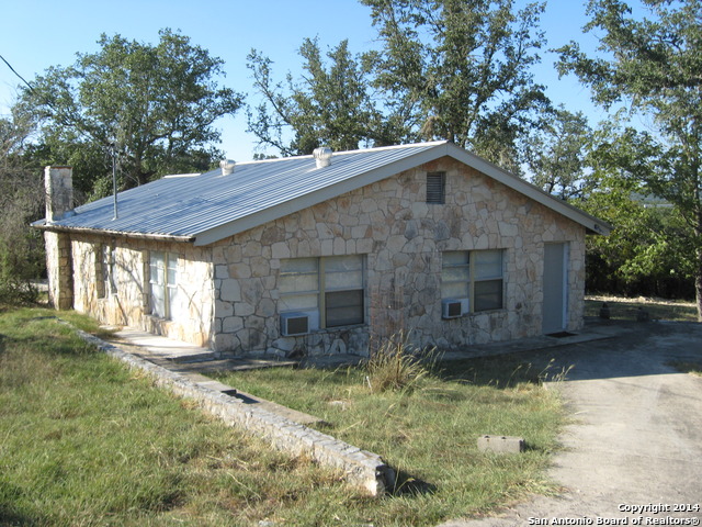 585 Indigo Trail , Lakehills, TX, 78063 | 1058307 | Realty Texas LLC