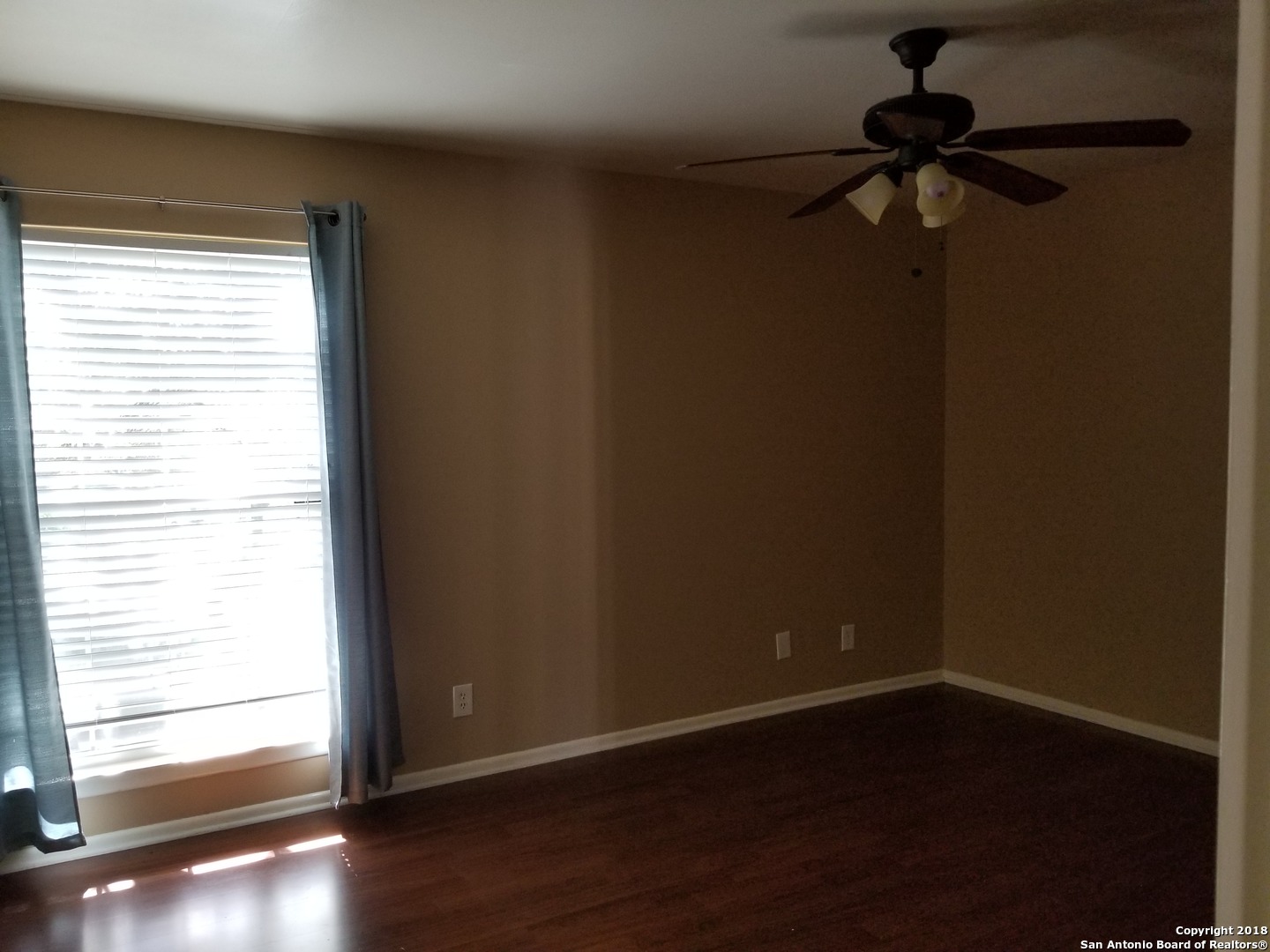 8702 Village Dr. 1305 , San Antonio, TX, 78217 | 1322949 | Realty Texas LLC