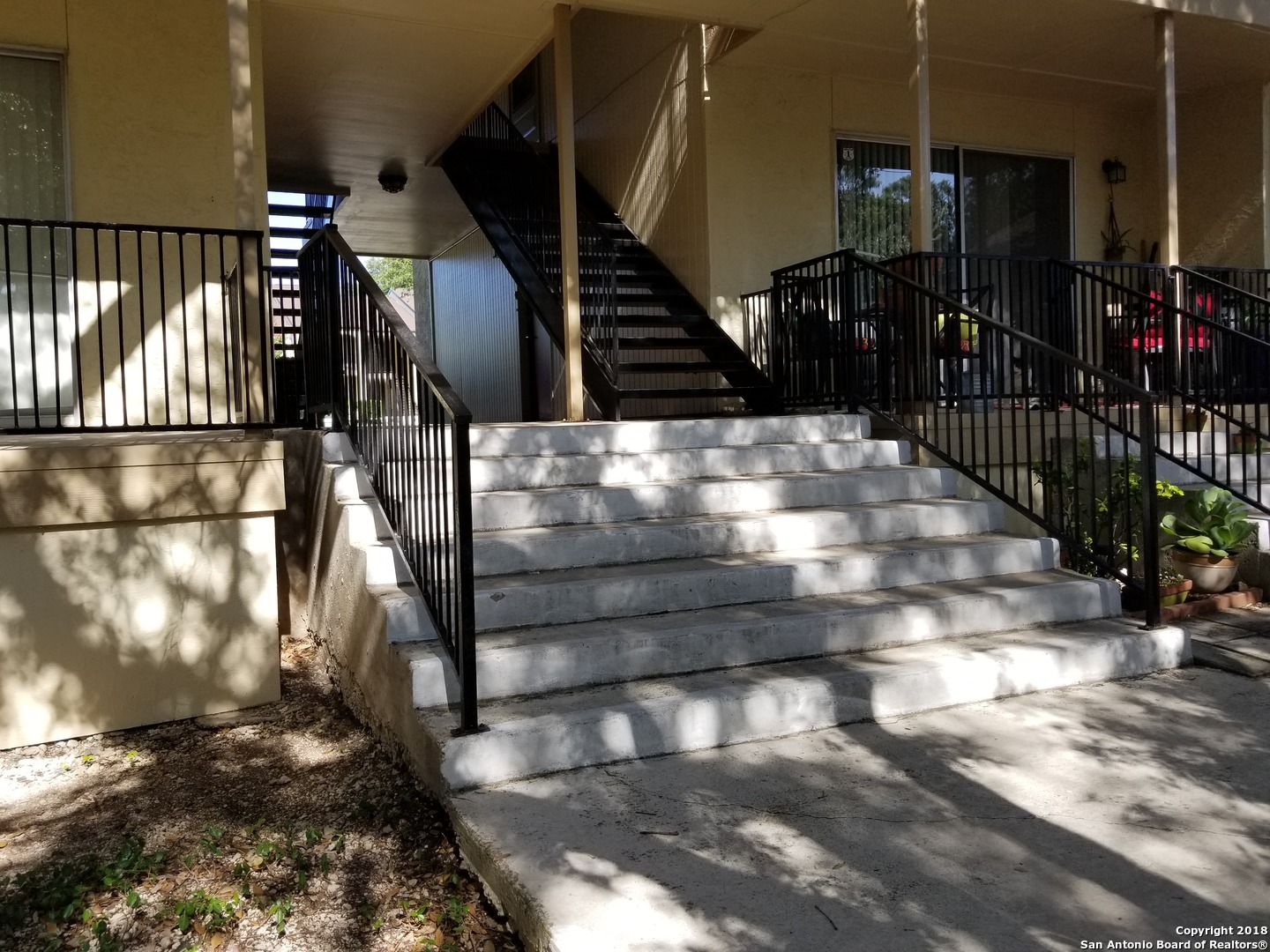 8702 Village Dr. 1305 , San Antonio, TX, 78217 | 1322949 | Realty Texas LLC