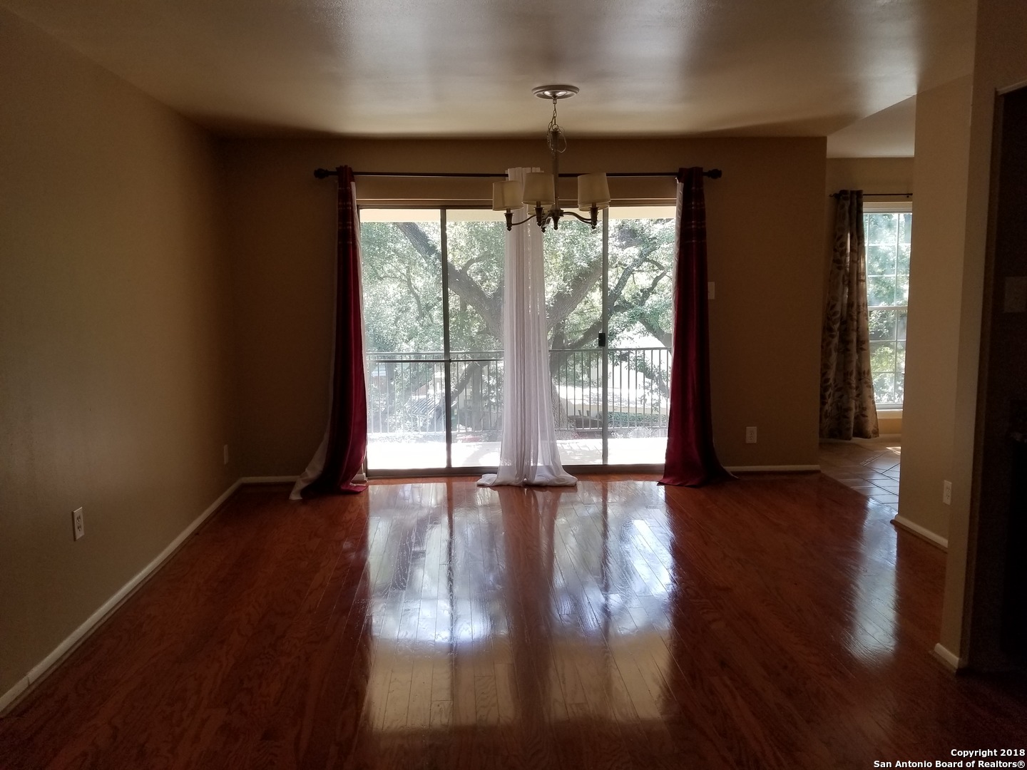 8702 Village Dr. 1305 , San Antonio, TX, 78217 | 1322949 | Realty Texas LLC